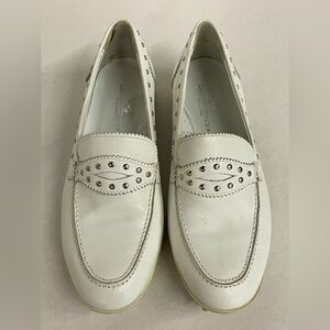 Walter Genuin white penny loafer golf shoe size 7.5(38)